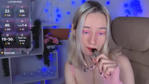 Katia  online show from 01-06-26, 06:28