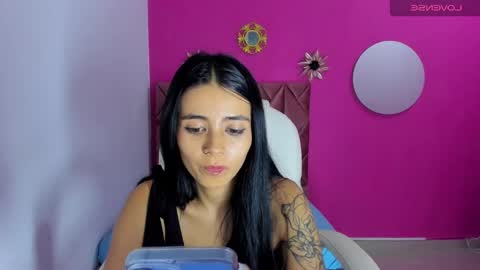 Snapshot of katia_sex25 chatting on 12-05-24, 03:59 Katia online show from 12-05-24, 03:59