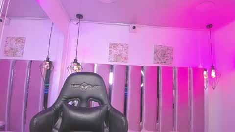 KATIA  online show from 01-14-26, 04:56