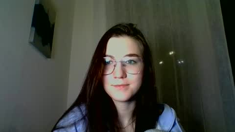 katie_foxi online show from 01-22-25, 09:10