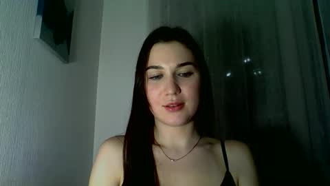 katie_foxi online show from 12-04-25, 06:16