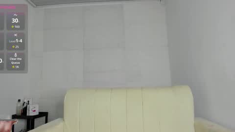 katie_perry18 online show from 01-15-26, 11:41