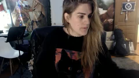 Katie online show from 02-07-25, 06:24