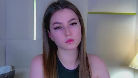 Snapshot of katiereeves chatting on 11-28-25, 05:26 katiereeves online show from 11-28-25, 05:26