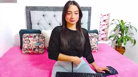 Follow Instagram katikloving online show from 01-15-26, 07:57