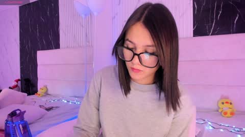 KATIUSKA online show from 12-24-24, 04:33