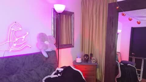Katrin online show from 02-19-25, 12:46