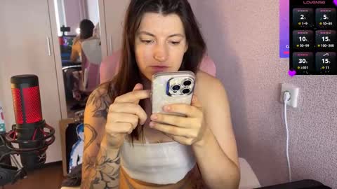   naked in pvt show 100 tk online show from 03-03-25, 09:44