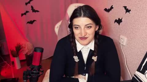 Snapshot of katrin_kristal chatting on 10-29-25, 08:32 naked in pvt show 100 tk online show from 10-29-25, 08:32