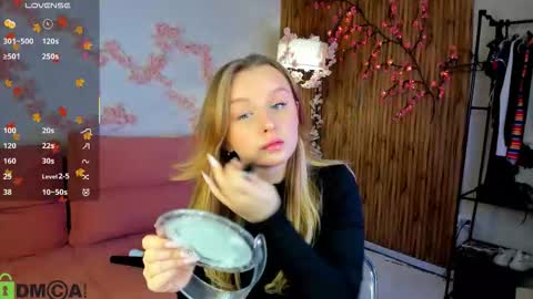 Katrina Bail online show from 11-03-25, 01:08