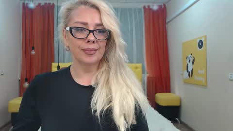 katrinacharm online show from 09-09-25, 06:35