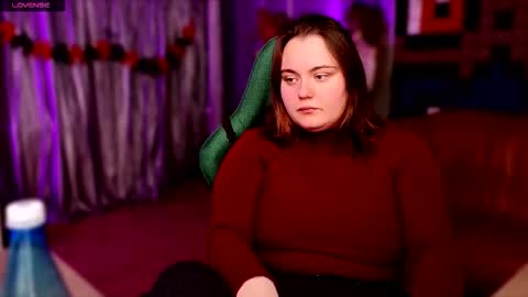 Snapshot of katrinclub chatting on 10-28-25, 06:32 Katrin online show from 10-28-25, 06:32