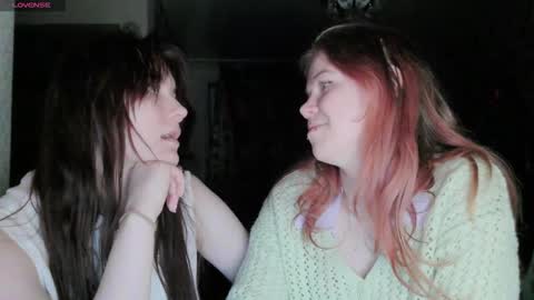 katrine_ine online show from 11-14-25, 03:44