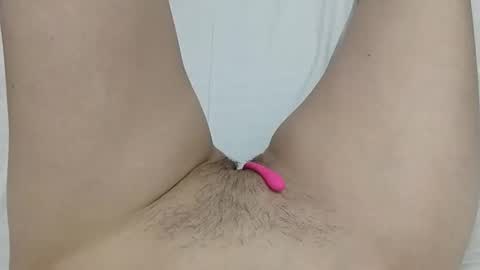 Snapshot of katrinna_arinna chatting on 01-07-25, 02:20 katrina dont forget to give me thumbs up online show from 01-07-25, 02:20