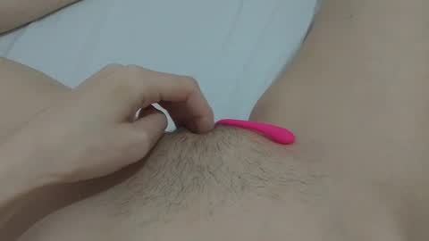 Snapshot of katrinna_arinna chatting on 01-18-25, 06:24 katrina dont forget to give me thumbs up online show from 01-18-25, 06:24