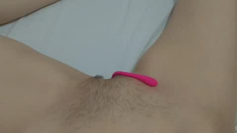 Snapshot of katrinna_arinna chatting on 01-19-25, 10:49 katrina dont forget to give me thumbs up online show from 01-19-25, 10:49