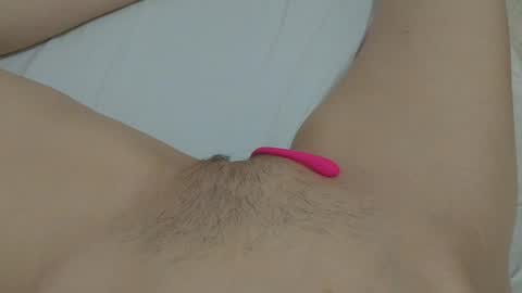 Snapshot of katrinna_arinna chatting on 01-25-25, 06:34 katrina dont forget to give me thumbs up online show from 01-25-25, 06:34