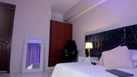 Katte online show from 02-10-26, 01:37