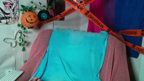 Snapshot of kattixo chatting on 10-26-25, 06:14 Katti online show from 10-26-25, 06:14