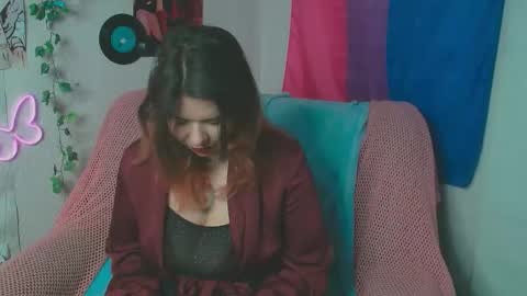 Snapshot of kattixo chatting on 01-19-26, 02:43 Katti online show from 01-19-26, 02:43