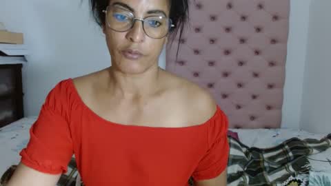 KattleyaGrey online show from 03-07-25, 02:57