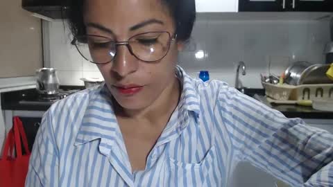 KattleyaGrey online show from 09-15-25, 01:22