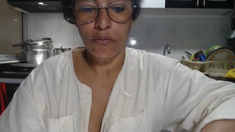 KattleyaGrey online show from 09-17-25, 01:24