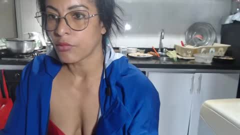 KattleyaGrey online show from 09-29-25, 10:36