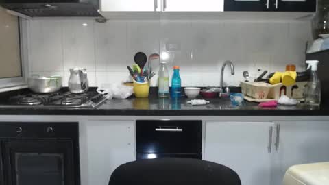 KattleyaGrey online show from 01-12-26, 06:46