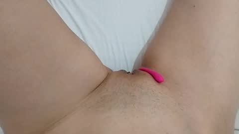 Snapshot of kattrinah_nikitta chatting on 09-19-25, 03:24 nikitta online show from 09-19-25, 03:24