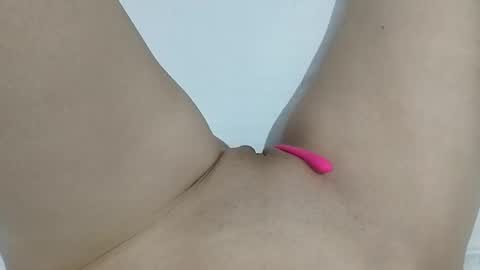 Snapshot of kattrinah_nikitta chatting on 10-04-25, 07:23 nikitta online show from 10-04-25, 07:23