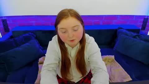 Katty online show from 11-17-25, 06:24