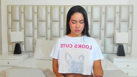 katy blonde girl and paola big boobs online show from 01-14-25, 01:47