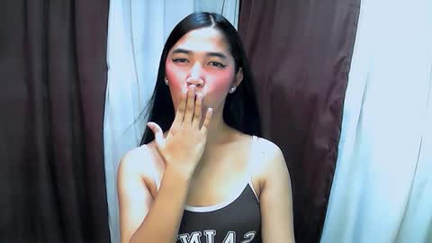 Snapshot of katya_ivelle chatting on 09-27-25, 03:00 Ur sweet katya online show from 09-27-25, 03:00