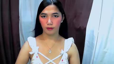 Snapshot of katya_ivelle chatting on 09-29-25, 05:45 Ur sweet katya online show from 09-29-25, 05:45