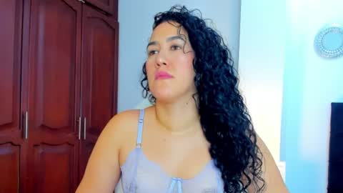 KATYAJHONSS online show from 01-14-25, 10:55