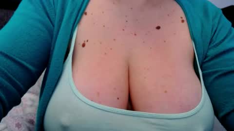 Katy online show from 02-19-25, 06:33