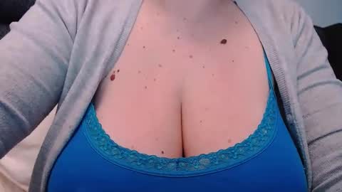 Katy online show from 03-11-25, 05:49