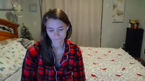 Snapshot of katynowhere chatting on 12-13-24, 01:04 Katy online show from 12-13-24, 01:04