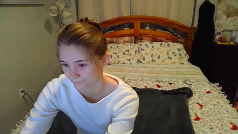 Snapshot of katynowhere chatting on 01-03-25, 02:43 Katy online show from 01-03-25, 02:43