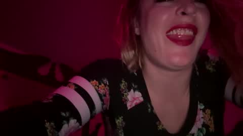 kay_la online show from 11-02-25, 08:39