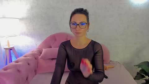 Kaya online show from 10-16-25, 04:24