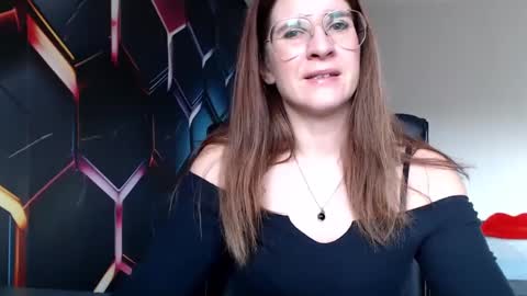 KayaLips online show from 12-19-24, 08:45