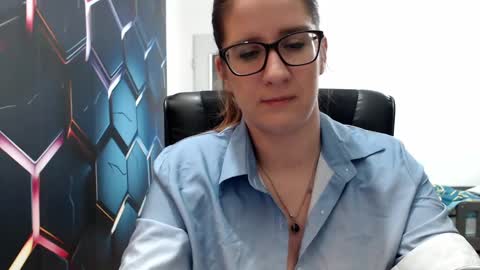 KayaLips online show from 12-29-24, 03:57