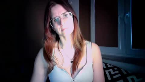 KayaLips online show from 10-15-25, 03:34