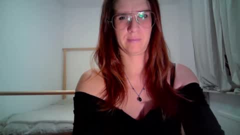 KayaLips online show from 10-25-25, 08:25