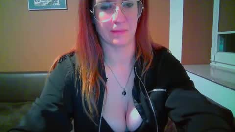 KayaLips online show from 11-12-25, 04:18