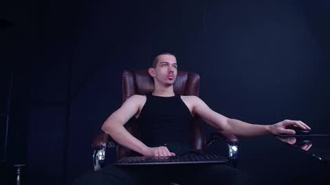 Snapshot of kaydendrew chatting on 12-14-25, 05:35 KaydenDrew online show from 12-14-25, 05:35