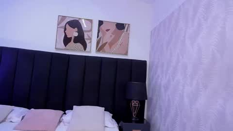 Kayla  online show from 10-09-25, 11:30