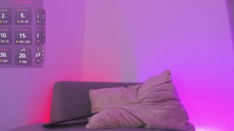 Kayla online show from 01-27-25, 12:43